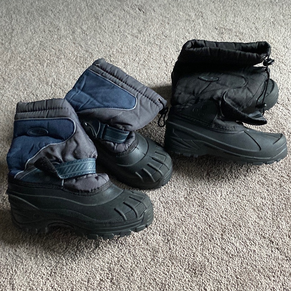 C9 Champion Black Snow Boots Winter Insulated Waterproof Bundle SIZE 1